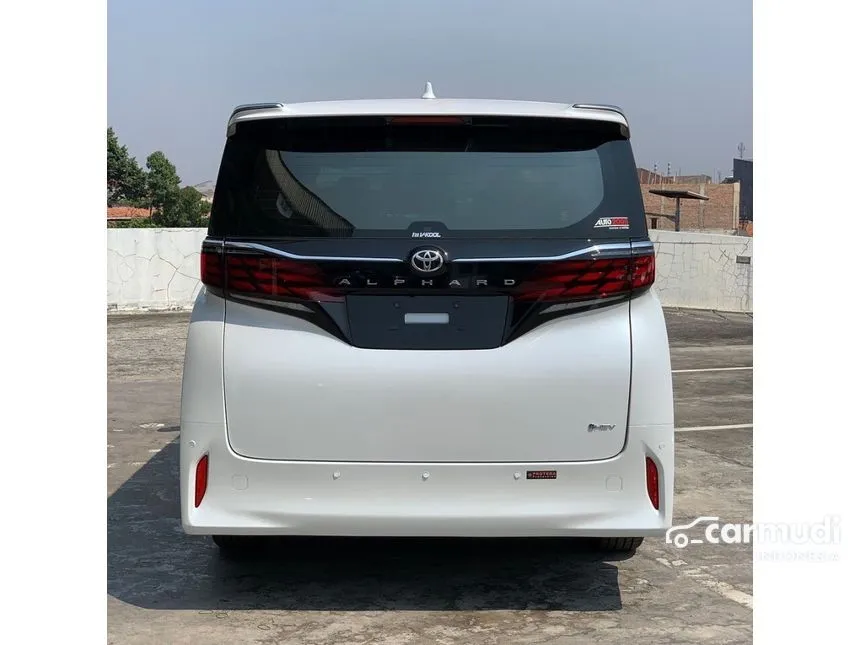 2024 Toyota Alphard HEV Modellista MPV