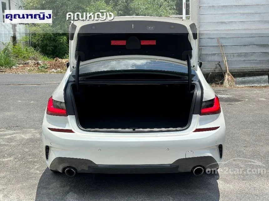 2020 BMW 330e M Sport Sedan