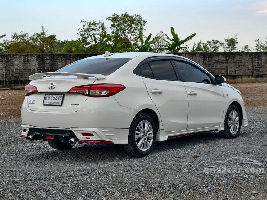 2018 Toyota Yaris Ativ J Eco Sedan