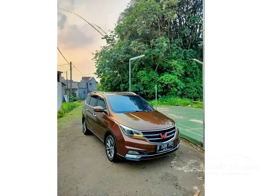 Jual Mobil Wuling Cortez 2018 Lux+ C 1.8 di Banten Automatic Wagon Coklat Rp 135.000.000