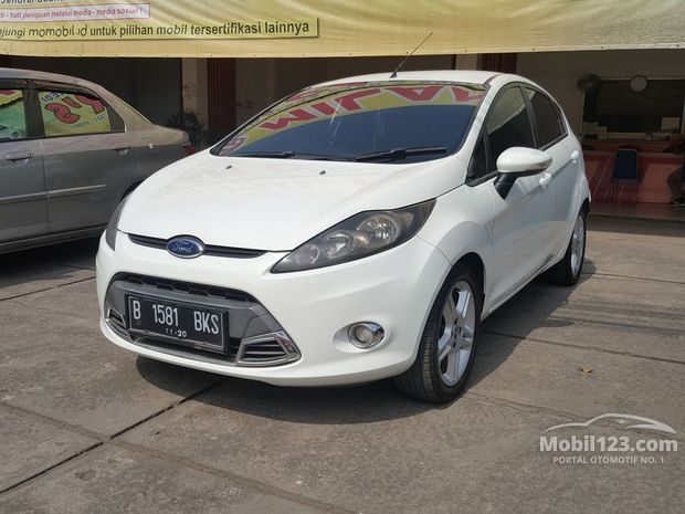 Ford Fiesta Mobil bekas dijual di Dki-jakarta Indonesia 