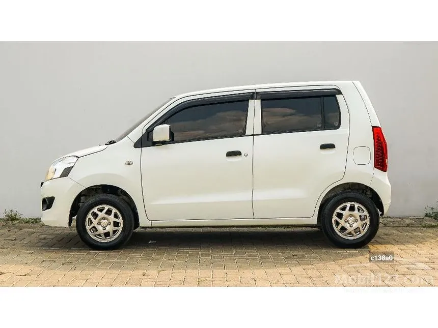 2020 Suzuki Karimun Wagon R GL Hatchback