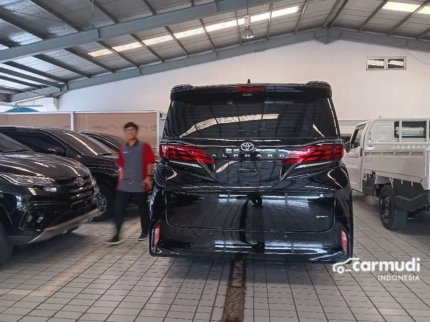 2024 Toyota Alphard HEV (Non Premium Color) MPV