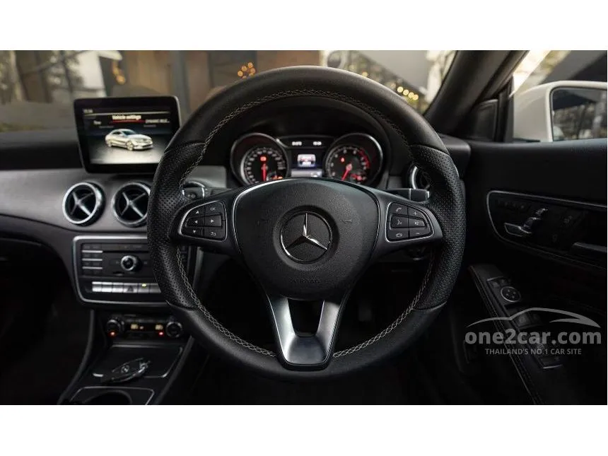 2017 Mercedes-Benz CLA200 Urban Sedan