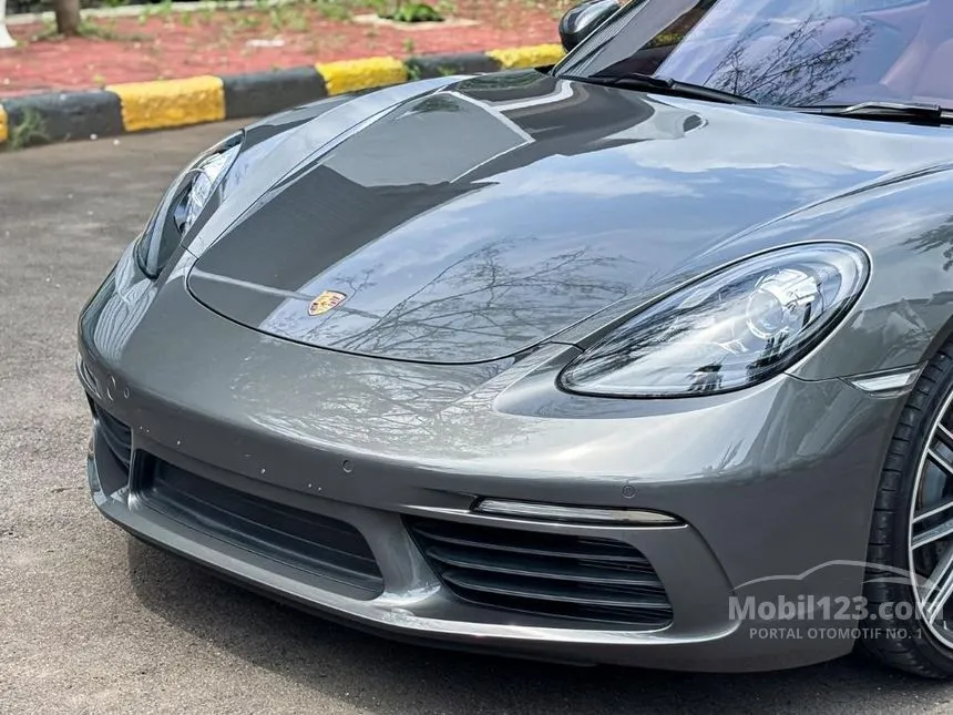 2021 Porsche 718 Boxster S Convertible