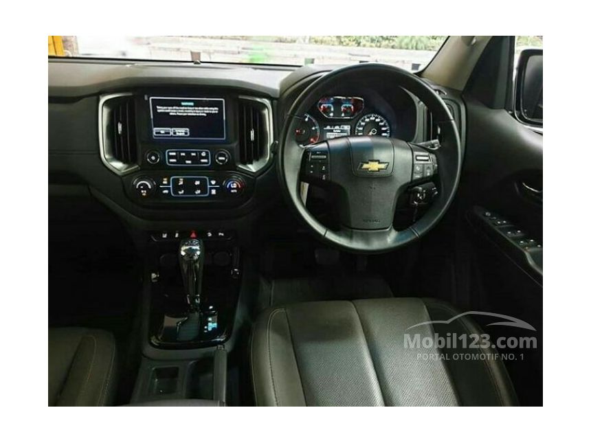 Jual Mobil Chevrolet Trailblazer 2018 LTZ 2.5 Di Bali Automatic SUV ...