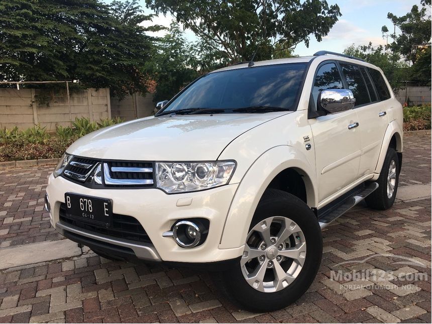  Jual  Mobil  Mitsubishi Pajero  Sport 2014 Dakar 2 5 di Jawa 