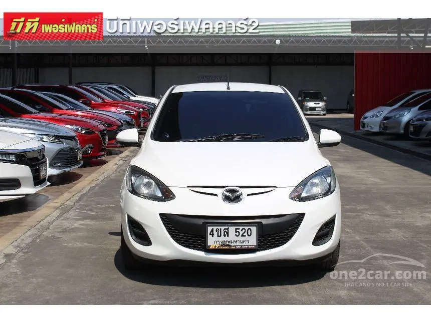 2012 Mazda 2 Elegance Groove Sedan