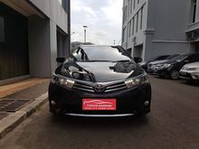 Toyota Altis 1.8 V AT Black on Beige 2014 KM 47RB