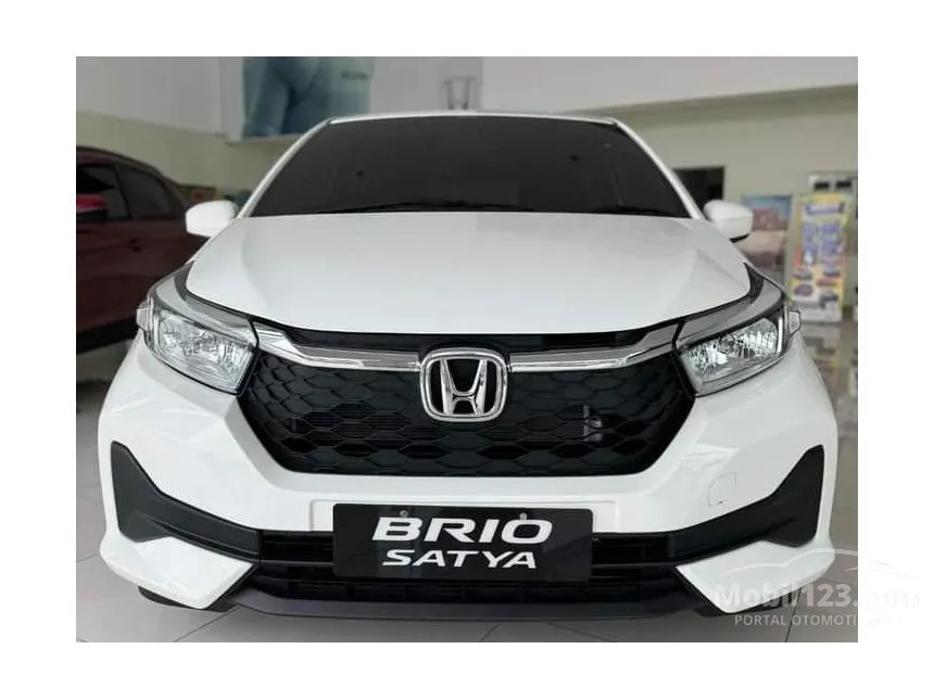 Jual Mobil Honda Brio 2024 E Satya 1.2 di DKI Jakarta Manual Hatchback Putih Rp 179.800.000
