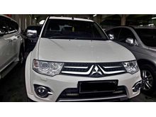 Mitsubishi Pajero Sport 2.5 Dakar 2015 AT white elegant , Like new