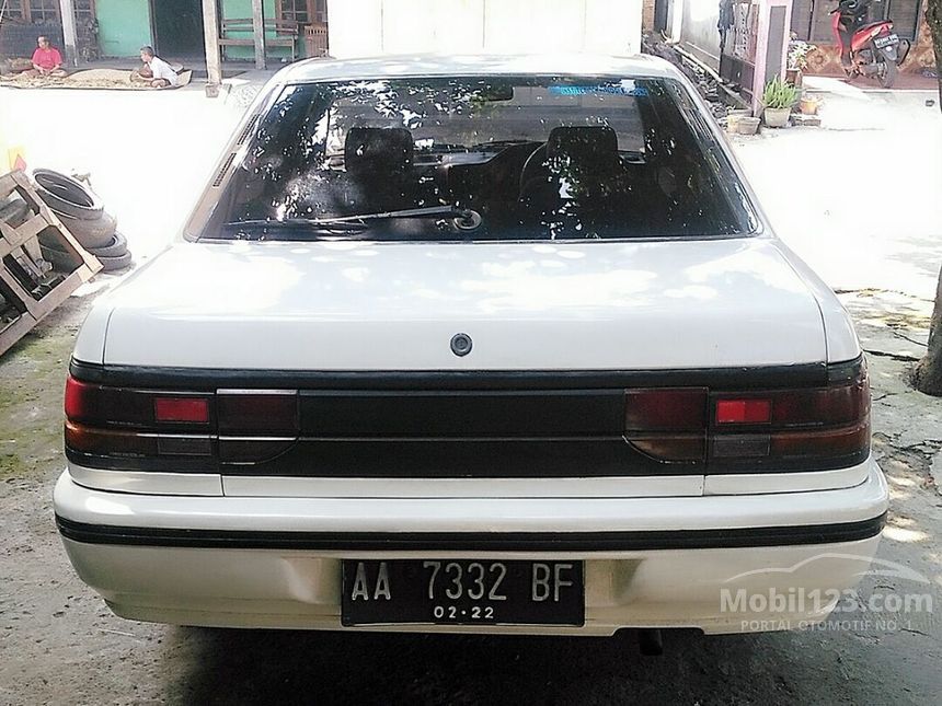 Jual Mobil  Ford  Laser  1992 1 3 di Jawa Tengah Manual Sedan 