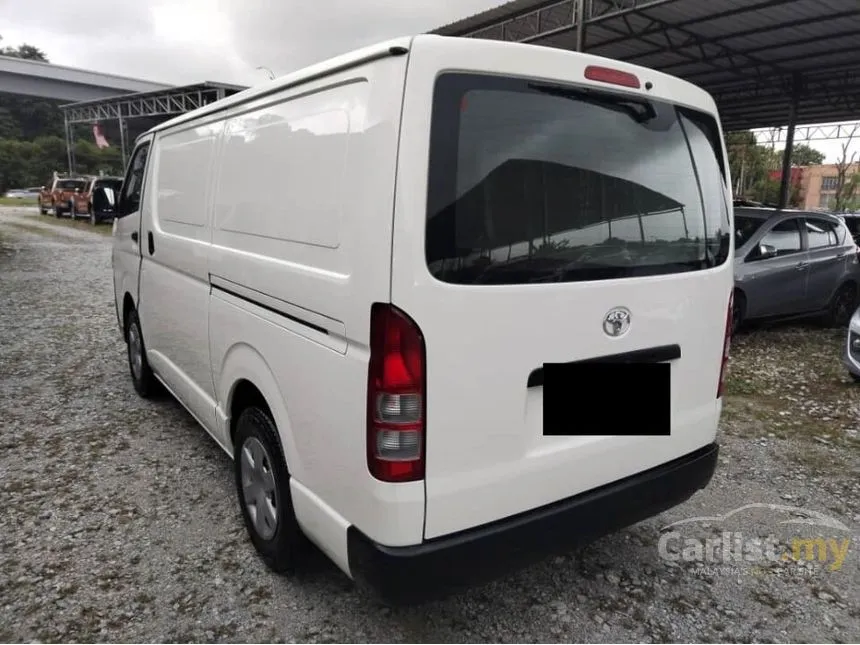 2015 Toyota Hiace Panel Van