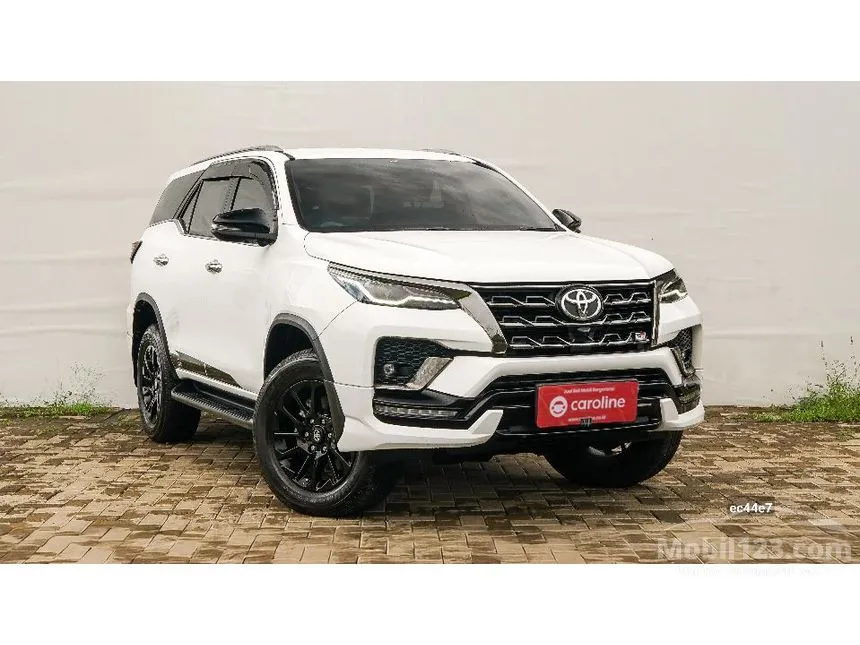 2024 Toyota Fortuner GR Sport 4X2 SUV