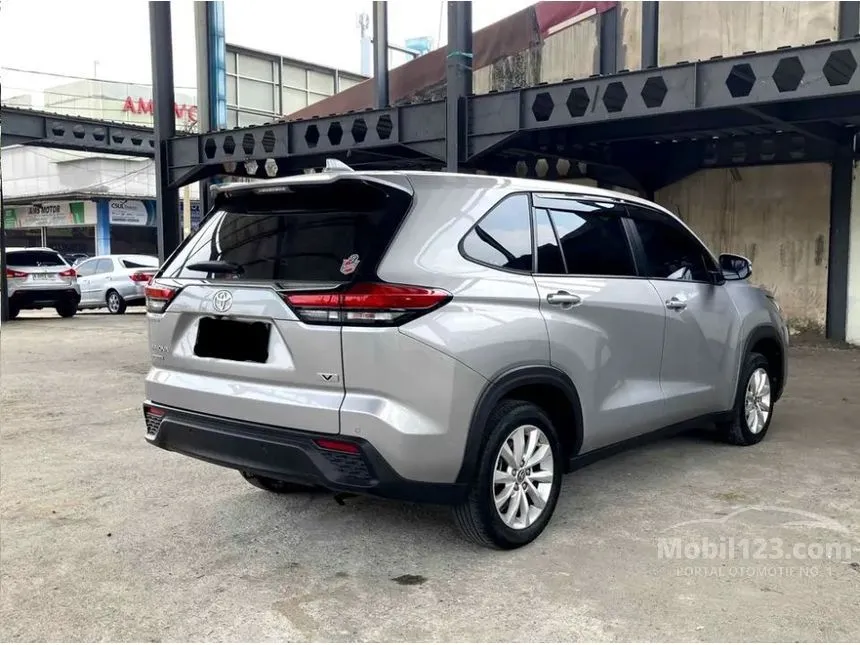 2022 Toyota Kijang Innova Zenix V (Non Premium Color) MPV