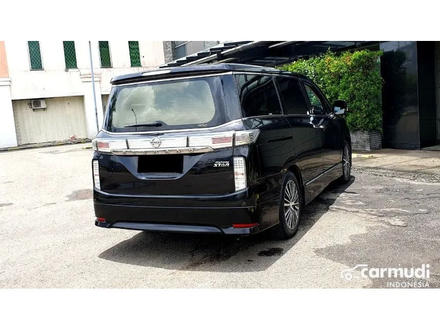 2014 Nissan Elgrand Highway Star MPV