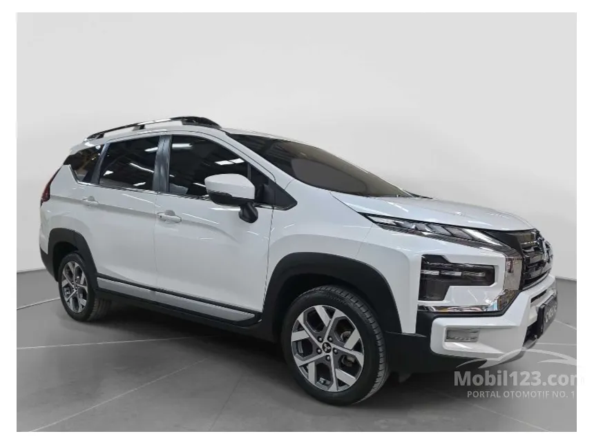 2023 Mitsubishi Xpander Cross Premium MPV