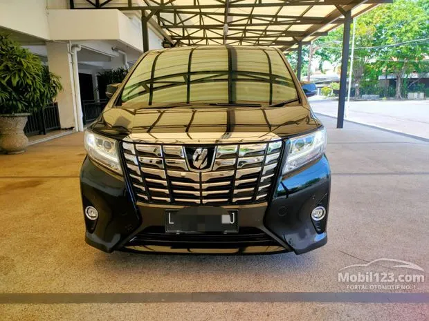 Toyota Alphard Bekas 2016: Pilihan Mewah yang Terjangkau?