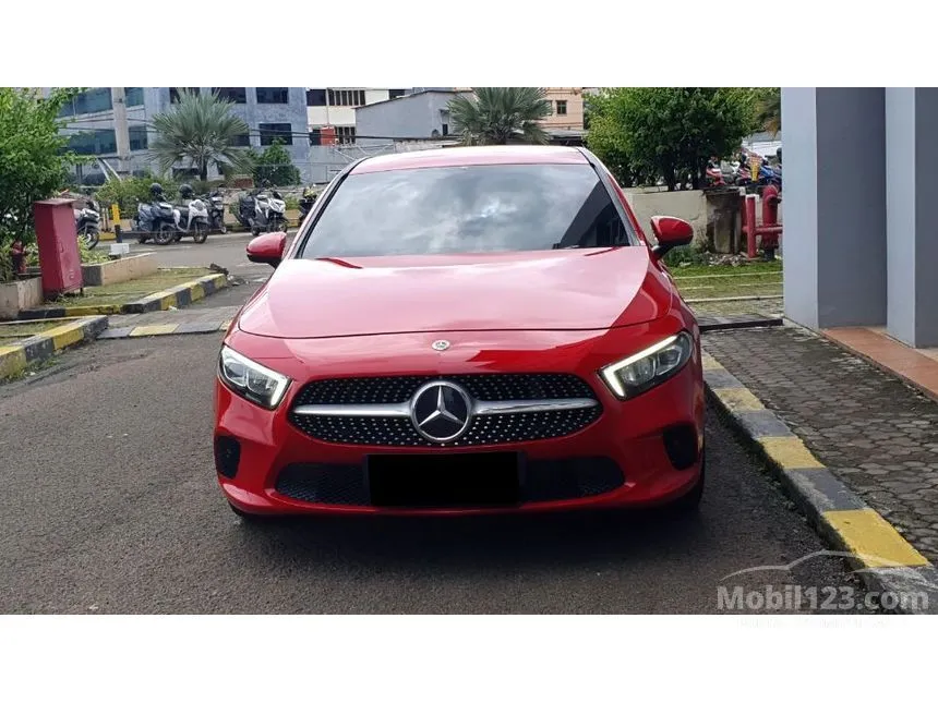 2019 Mercedes-Benz A200 progressive line Sedan