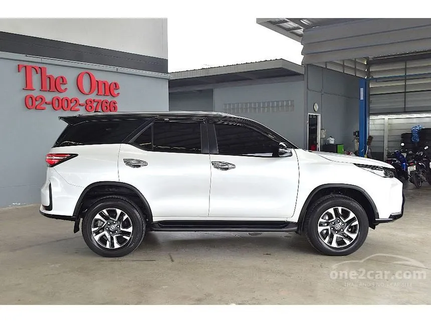 2023 Toyota FORTUNER Leader G SUV