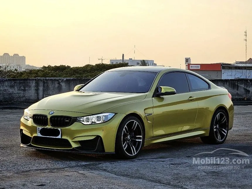 Jual Mobil BMW M4 2015 3.0 di DKI Jakarta Automatic Coupe Kuning Rp 1 ...
