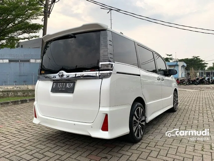 2020 Toyota Voxy Wagon