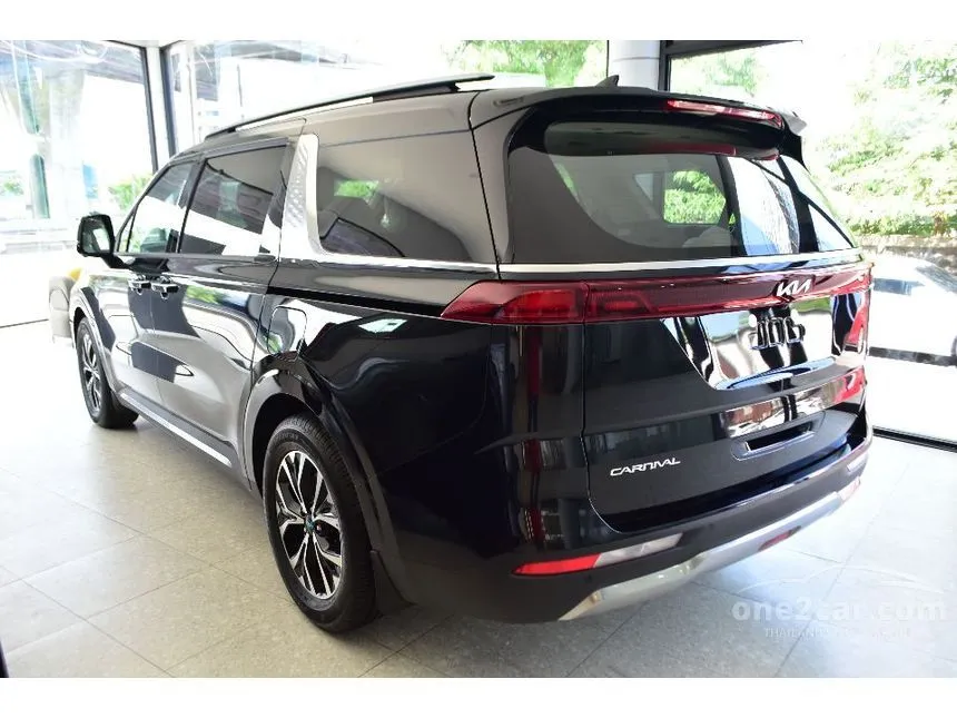 2024 Kia Carnival EX Wagon