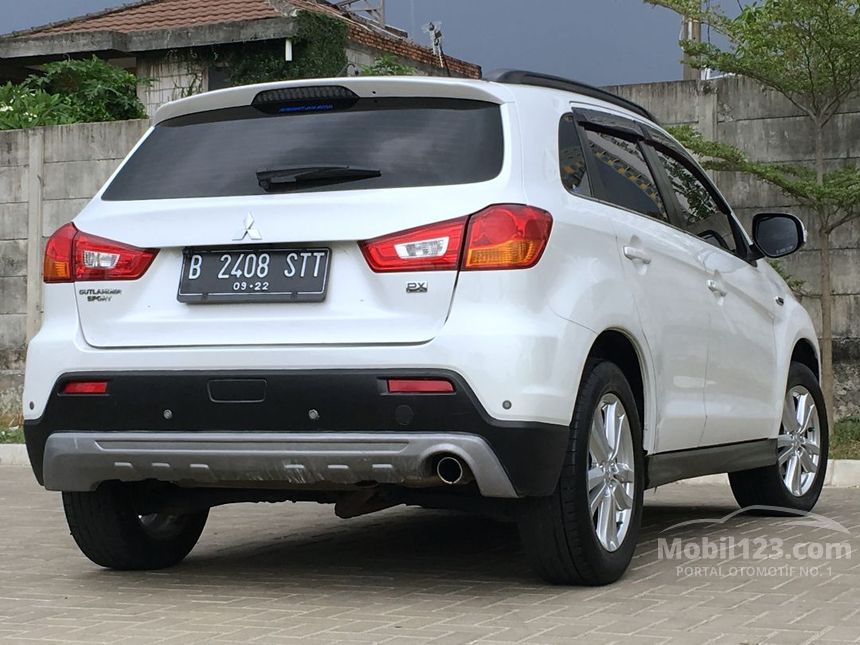 Jual Mobil Mitsubishi Outlander Sport 2013 Px 2 0 Di Jawa Barat Automatic Suv Putih Rp 259 000 000 7006651 Mobil123 Com