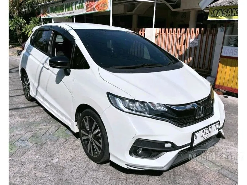 Jual Mobil Honda Jazz 2019 RS 1.5 di Jawa Timur Automatic Hatchback Putih Rp 245.000.000