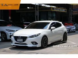 2015 Mazda 3 2.0 (ปี 14-18) SP Sports Hatchback