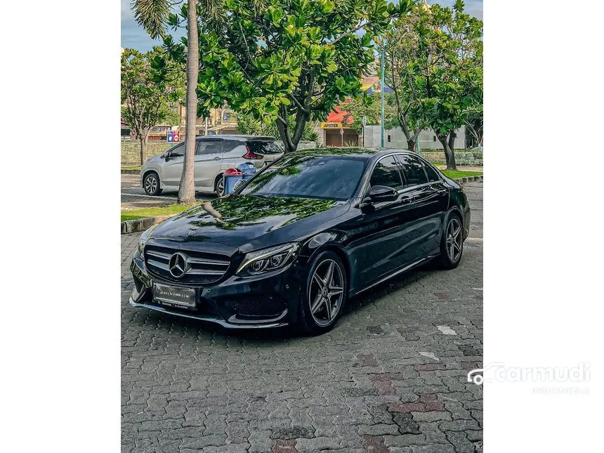 2018 Mercedes-Benz C300 AMG Line Sedan