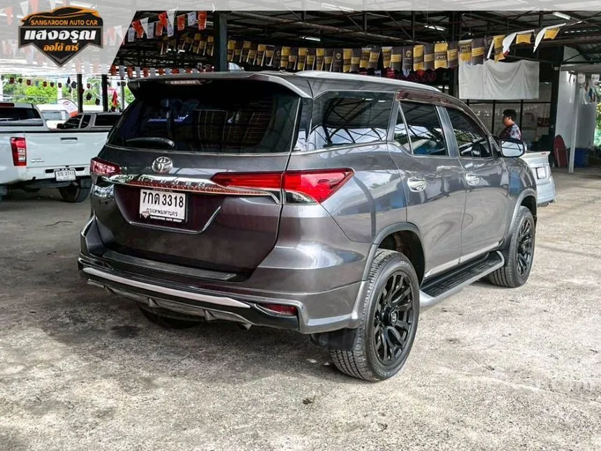 2018 Toyota FORTUNER V SUV