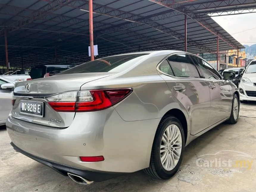 2015 Lexus ES 250 Sedan