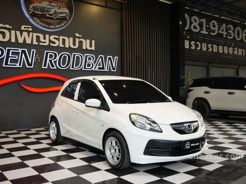 2013 Honda Brio V Hatchback