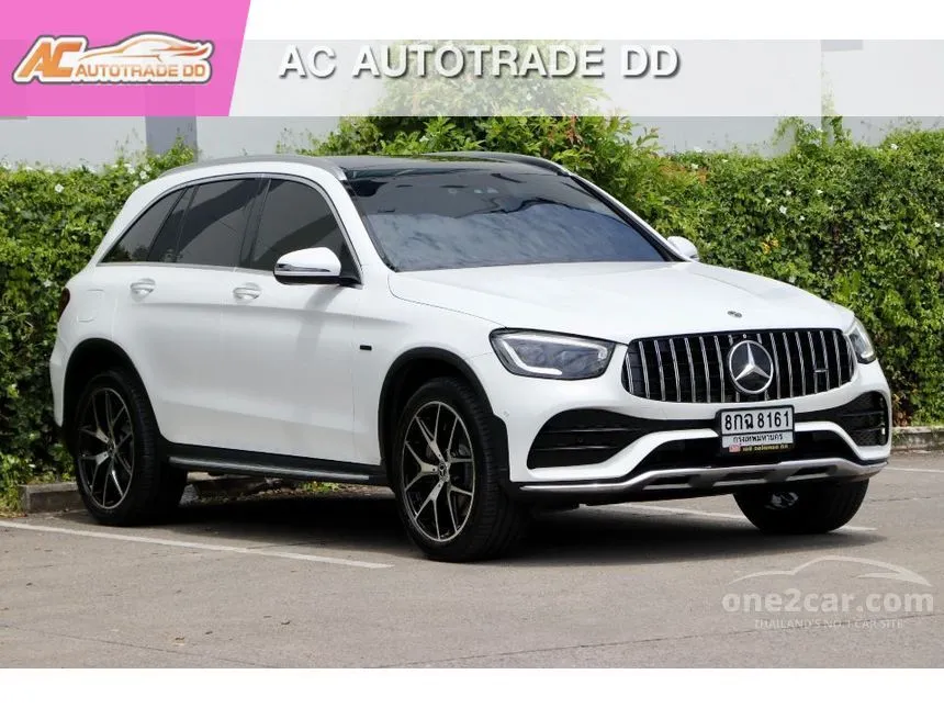 2020 Mercedes-Benz GLC300 e 4MATIC AMG Dynamic Coupe