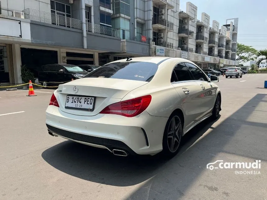 2015 Mercedes-Benz CLA200 Urban Coupe