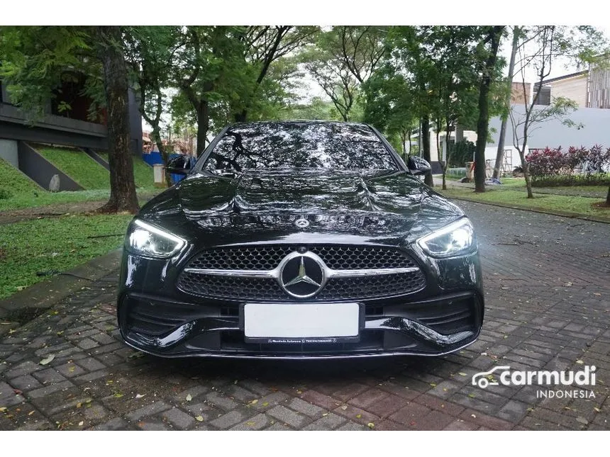 2022 Mercedes-Benz C300 AMG Line Sedan