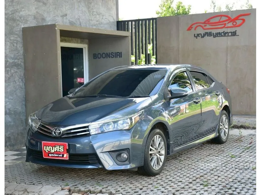 2015 Toyota Corolla Altis E Sedan