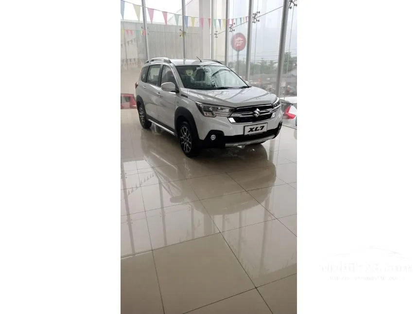 Jual Mobil Suzuki XL7 2024 ZETA 1.5 di Banten Automatic Wagon Putih Rp 218.000.000