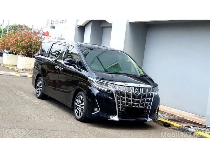 2022 Toyota Alphard G MPV