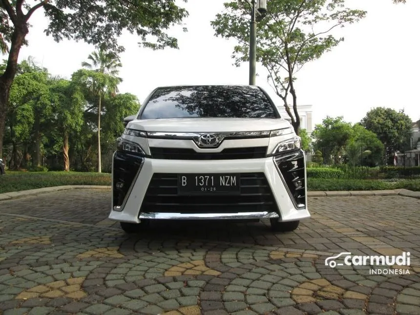 2020 Toyota Voxy Wagon