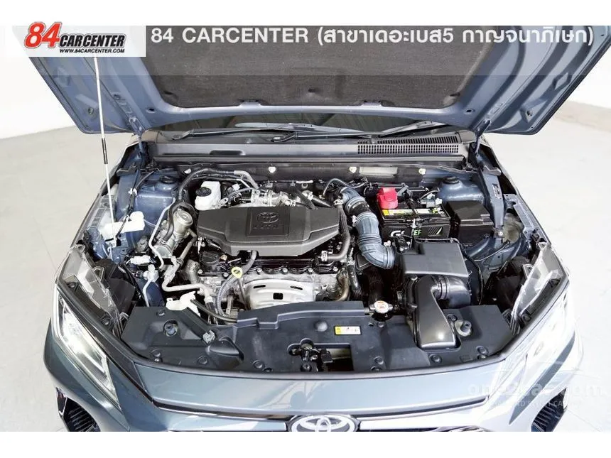 2023 Toyota Yaris Ativ Premium Luxury Sedan