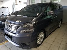 2010 Toyota Vellfire 2.4 V Van Wagon