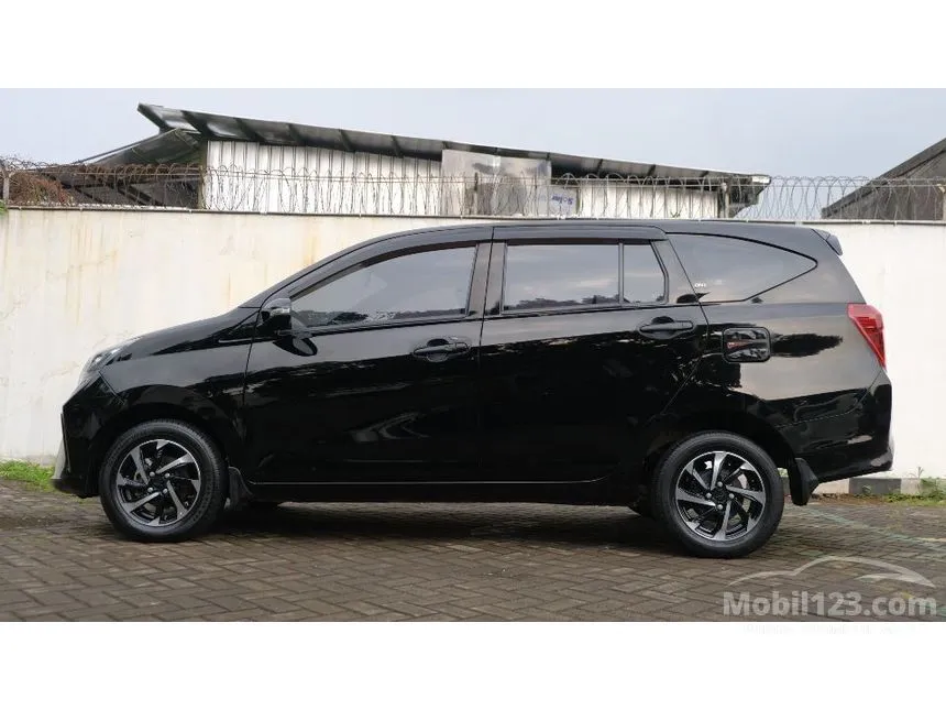 2023 Daihatsu Sigra R MPV