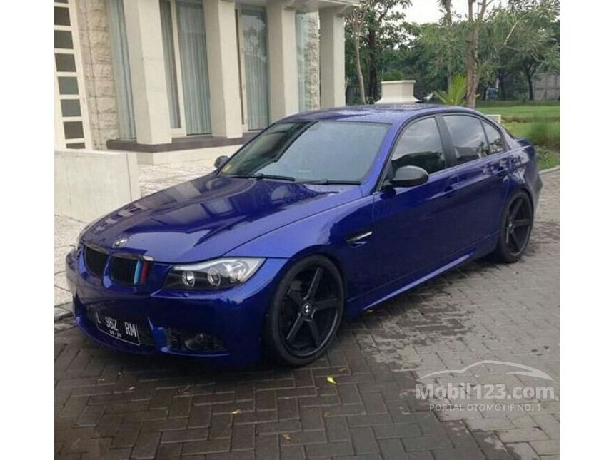 Jual Mobil  BMW  320i 2008 E90 2 0 Sedan  2 0 di Jawa Timur 