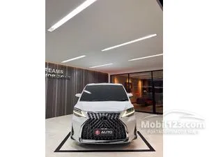 2020 Lexus LM 350 3.5 7 Seater MPV