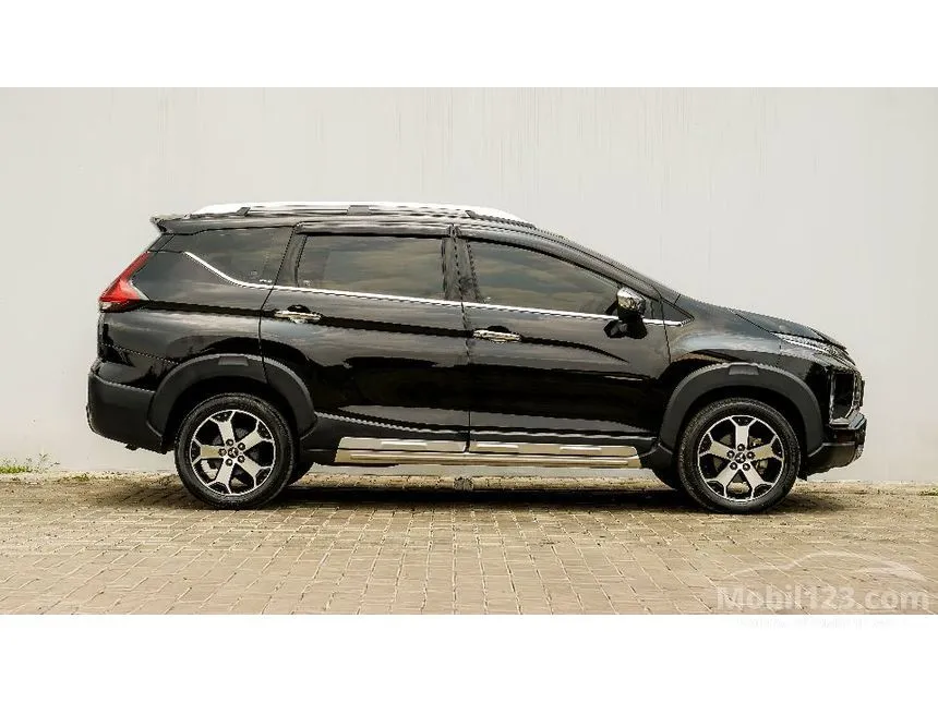 2019 Mitsubishi Xpander Cross MPV