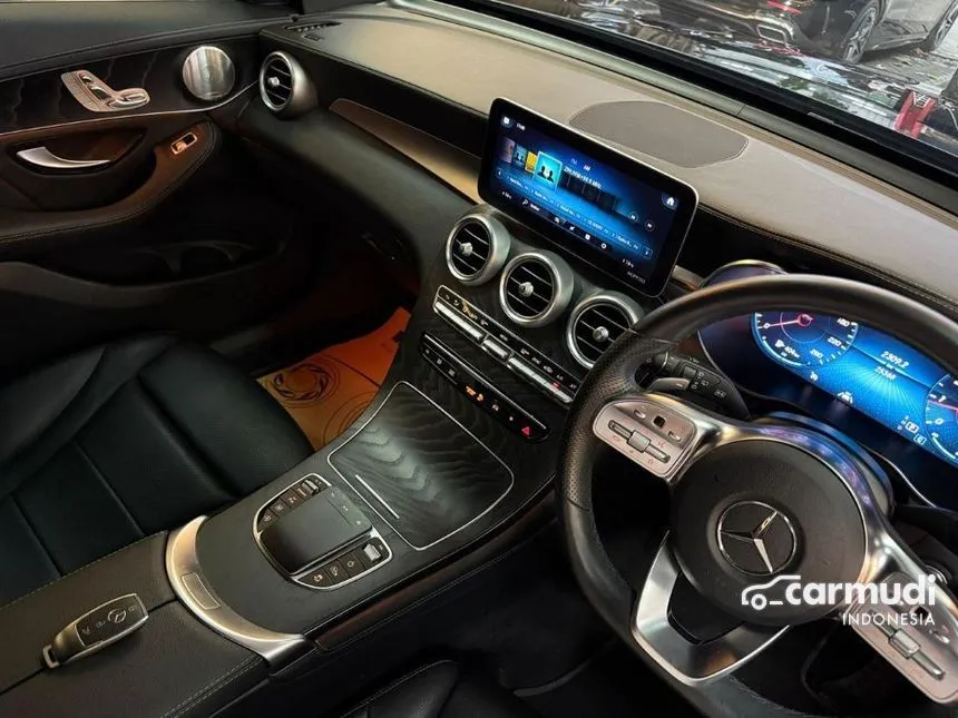 2020 Mercedes-Benz GLC200 AMG Line SUV