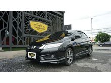 2015 Honda City 1.5 (ปี 14-18) SV i-VTEC Sedan
