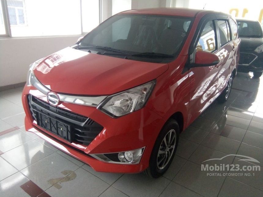 Jual Mobil  Daihatsu Sigra  2019 R 1 2 di DKI Jakarta Manual 